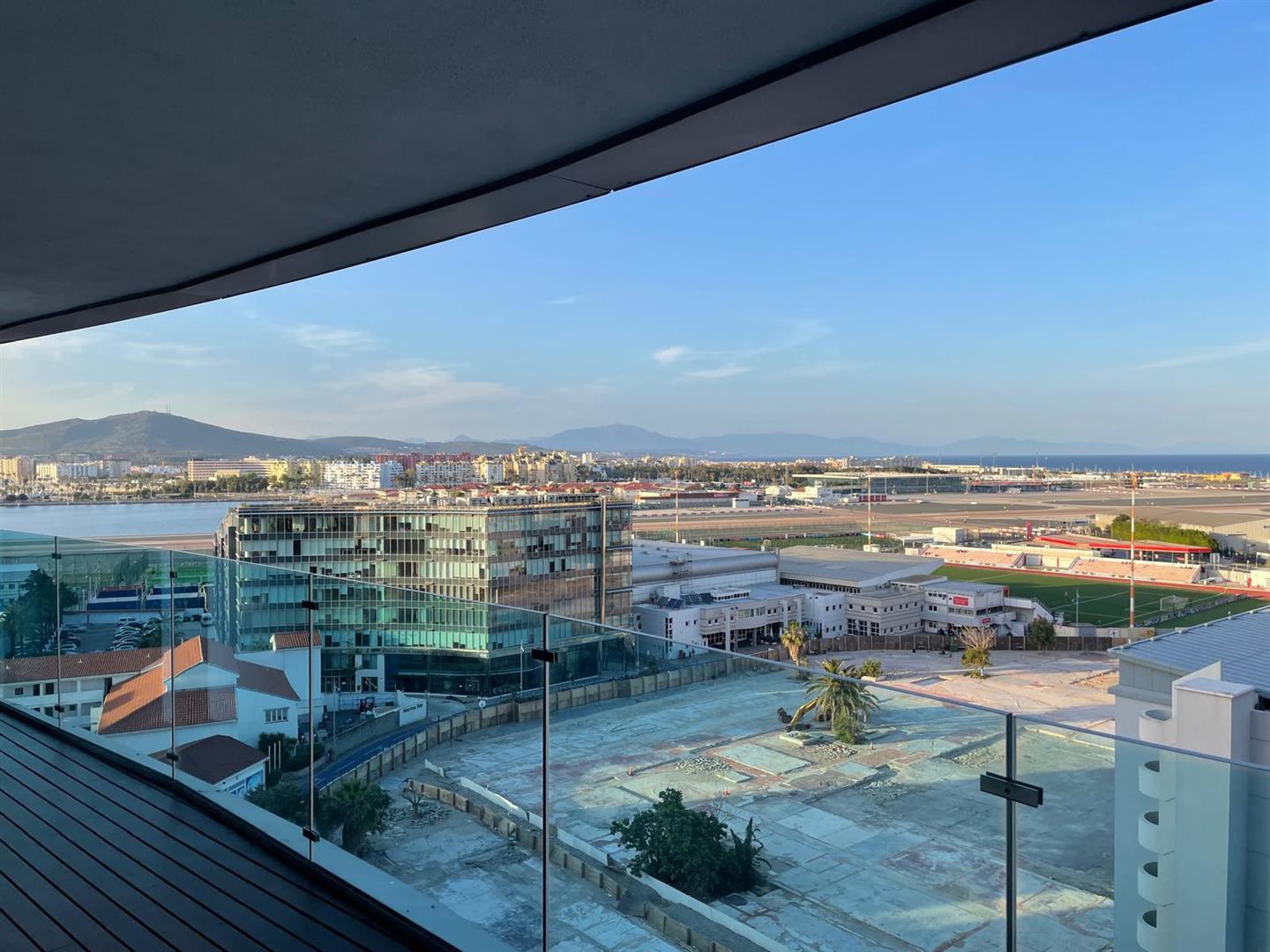 Image of Apartment - 1 Bedrooms - 2 Bathrooms for Rental in Ocean Spa Plaza-Gibraltar, Image 1